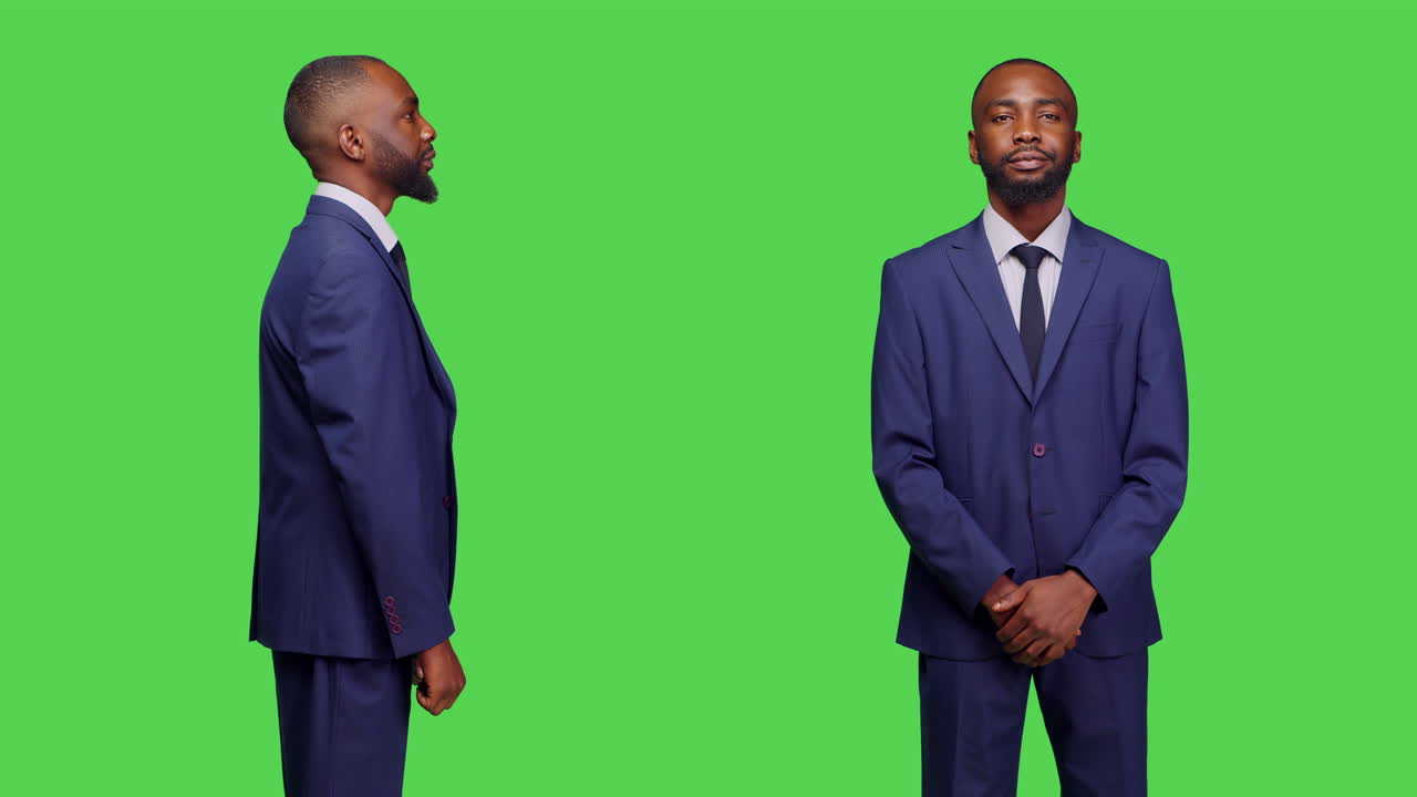 Negócio afro-americano confiante em terno