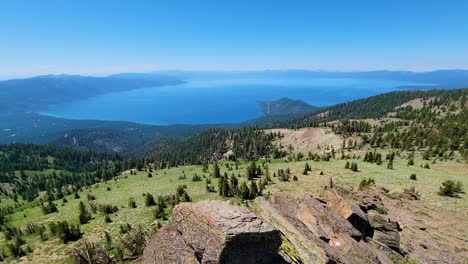 Rocky-Hills-And-Beautiful-Blue-Lake-Tahoe-In-California-USA---wide-shot