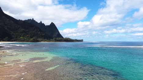 Schöne-Luftaufnahme-Der-Inselküste-Von-Kauai,-Hawaii