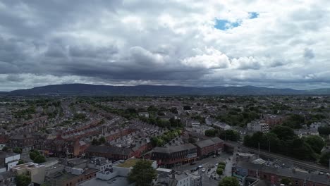 3 de 5 disparos de drones desde una ubicación en dublín 6 de la ciudad de dublín o paisaje de la ciudad 29 de mayo