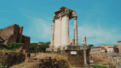 Columnas-En-El-Foro-En-Roma