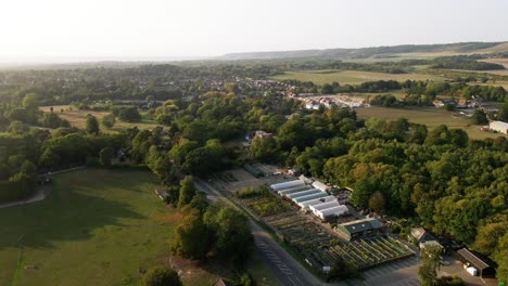 Vereinigtes-Königreich-Kent-Land-Drohnenaufnahmen,-Luftaufnahmen