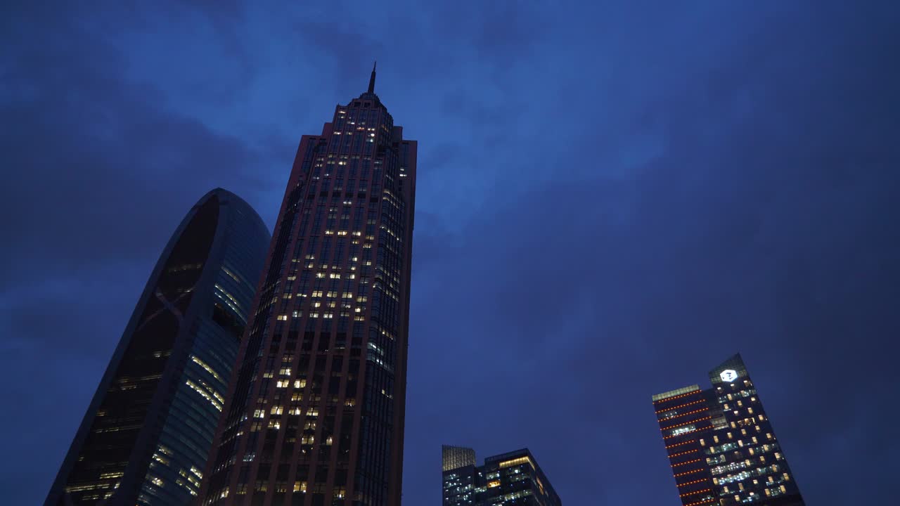 noche iluminada ciudad de guangzhou centro famoso rascacielos panorama 4k china