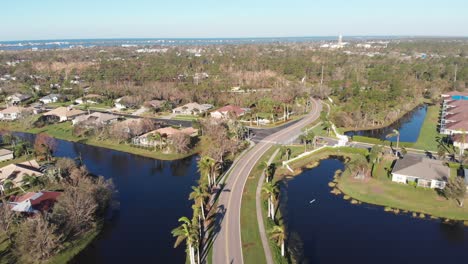 Video-De-Dron-4k-De-Casas-Dañadas-Por-Huracán-En-Florida---10x4