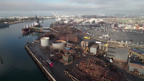 Piles-of-trash-at-industrial-port-and-scrapyard,-Oakland,-California