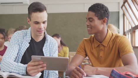 Students-speaking-in-high-school-class