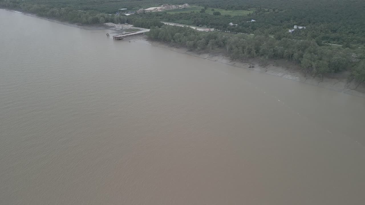 The ferry service across Batang Lupar in Sarawak, specifically the Triso ferry, is a key crossing point on the coastal road network, connecting areas like Sebuyau and Triso