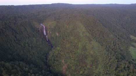 Wairere-Falls-In-North-Island,-New-Zealand---Aerial-Panoramic