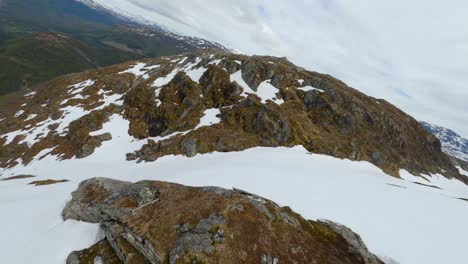 Norway-Schneekorridor-Tauchdrohne-Fpv-|-DJI-Drohne