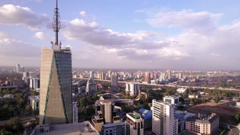 tomada de un avión no tripulado de nairobi desde upperhill