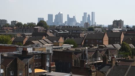 view towards canary wharf from netil360 rooftop bar in london fielkds, united kingdom