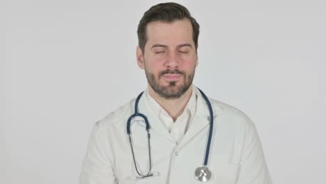 médico mostrando el pulgar hacia abajo gesto, fondo blanco