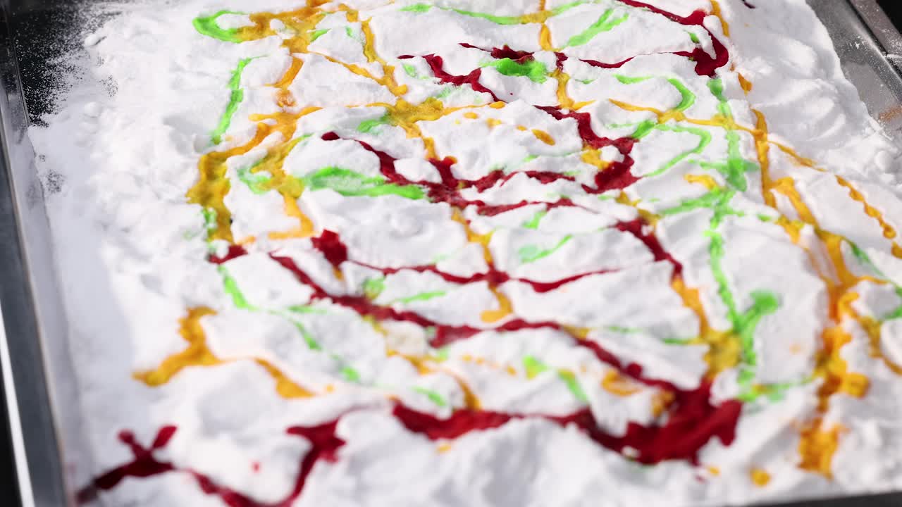 experimento de bicarbonato de sodio de colores