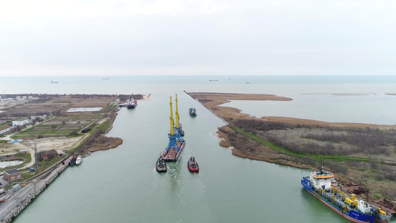 operaciones portuarias y navegación