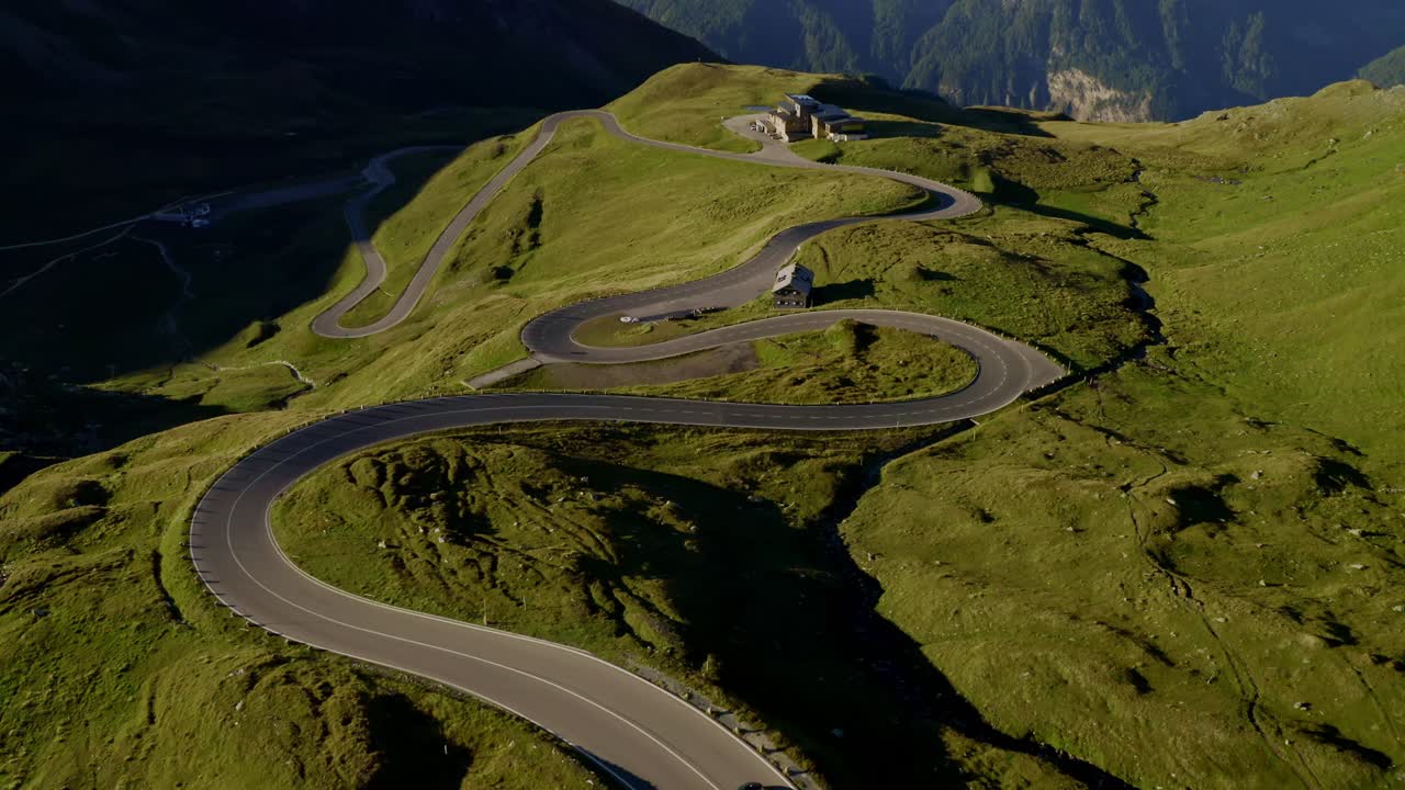 извилистая дорога