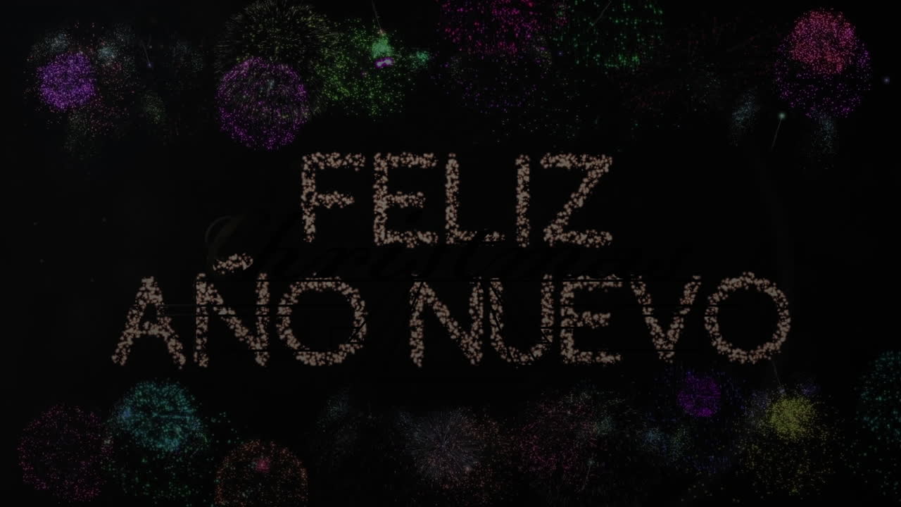 Animación de felicitaciones de Navidad y año nuevo sobre fuegos artificiales explotando