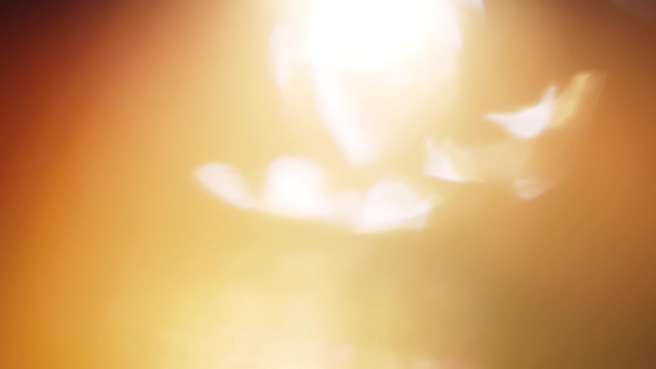 다채로운 기하학적 미래주의 트렌디한 이리데센트 배경