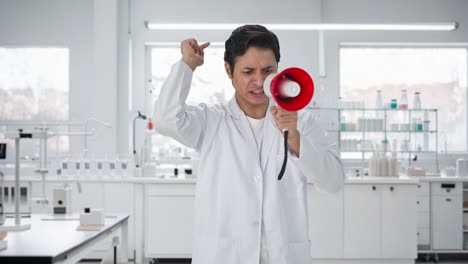 Angry-Indian-scientist-protesting-for-rights