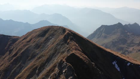 vista épica de la montaña - lago | alpes bávaros | 4k d-log rec709: perfecto para gradación de color