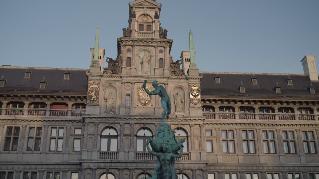 Antwerp City Hall and Brabo Fountain