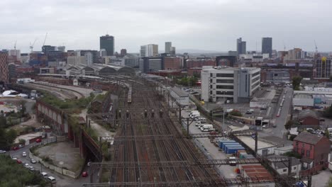 disparo de drones orbitando manchester piccadilly railway 03