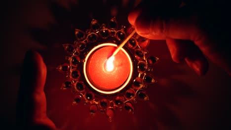 closeup de velas de cera diya para el evento de celebración de la fiesta del festival de diwali