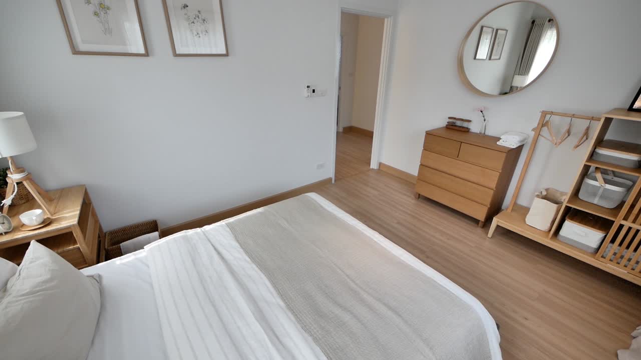 최소한의 흰색 침실 장식 아이디어