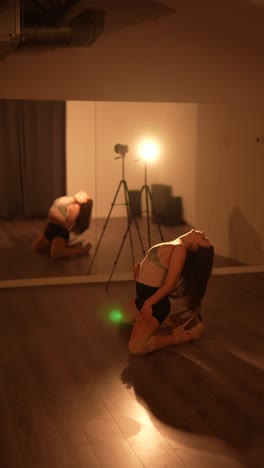 bailarina practicando en un estudio