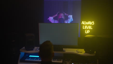sesión de grabación de música en un estudio