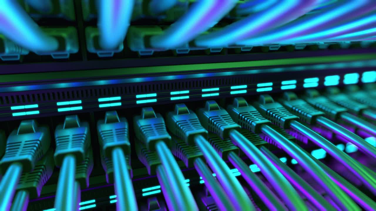 interruptor de red de internet con cables ethernet conectados.