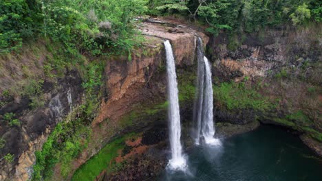 Kauai-Hawaii-Wailua-Falls-drone-footage