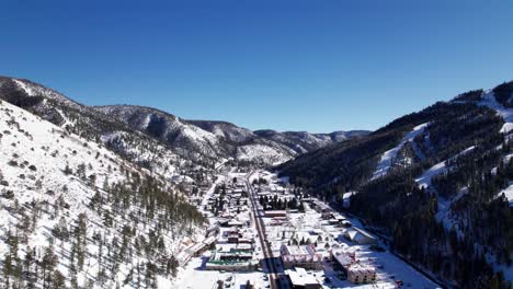 Aerial-drone-view-of-the-town,-Red-River,-in-Northern-New-Mexico