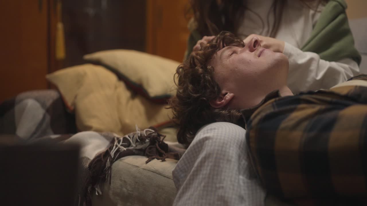 Relaxing Head Massage