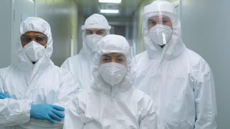 Portrait-of-Doctors-in-Protective-Uniforms-at-Work