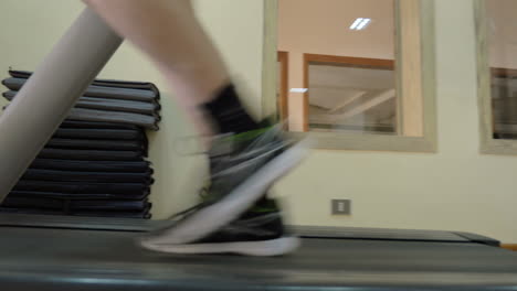 working out with cardio machine