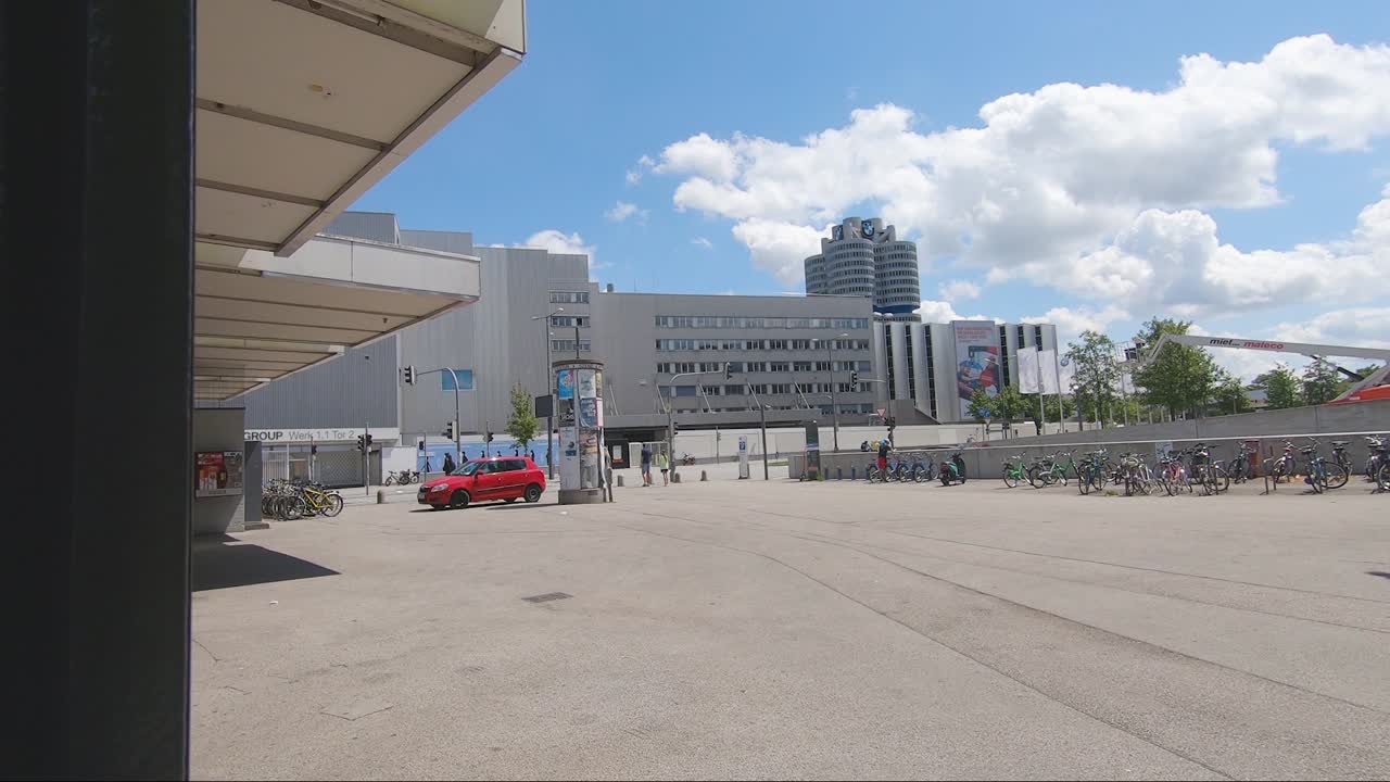 BMW headquarter in Munich - revel shot