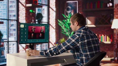 empleado en la oficina en casa haciendo software de ia convirtiendo el mensaje de texto en fotos