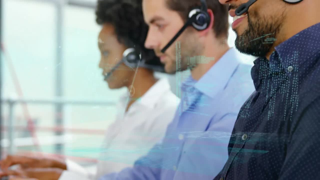 animación del procesamiento de datos sobre personas de negocios que usan auriculares telefónicos