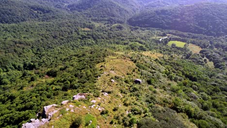 Montaña-De-La-Serpiente-Nc,-Antena-De-La-Cordillera-De-Carolina-Del-Norte