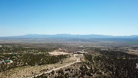 Wüstenstadt-Und-Alte-Verlassene-Silbererzmine-Luftbild-Mit-Drohne-Im-Sommer-Nevada