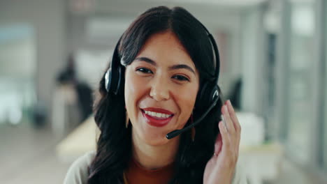 representante de servicio al cliente feliz