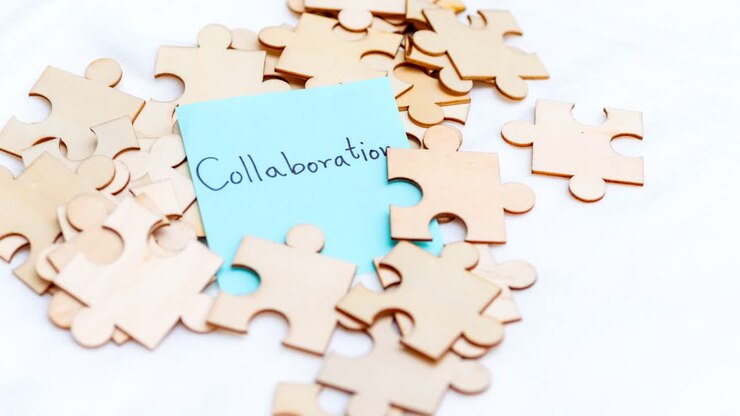 Explore innovative collaboration strategies to enhance team productivity and engagement in a digital workspace.