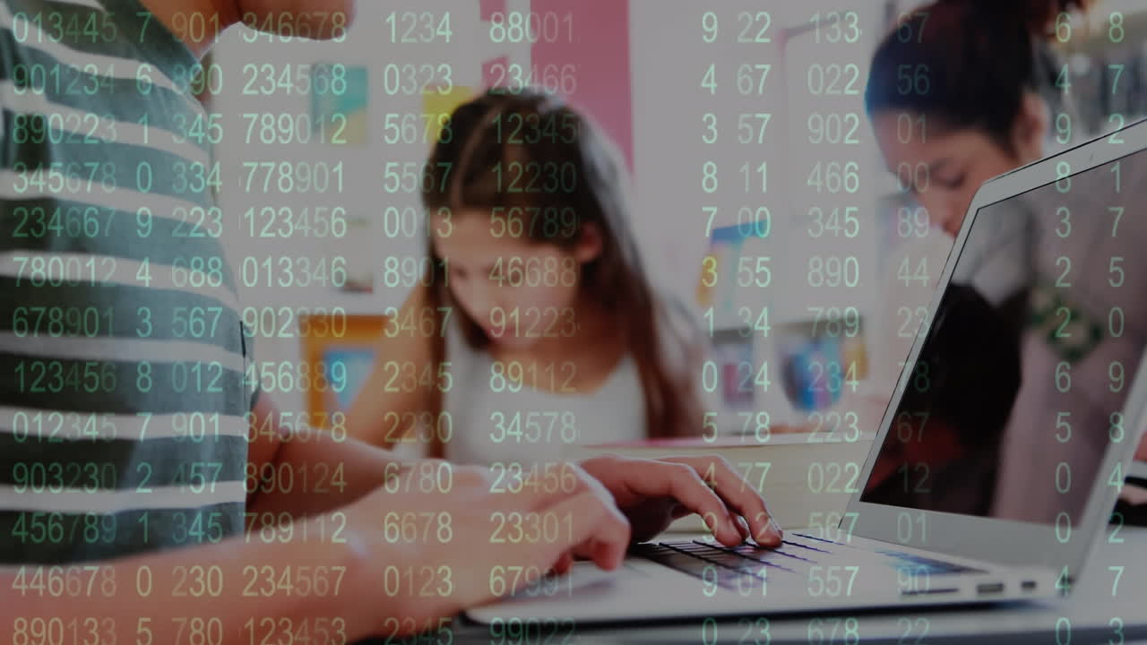animación de codificación binaria sobre niños de escuela usando computadoras portátiles y estudiando