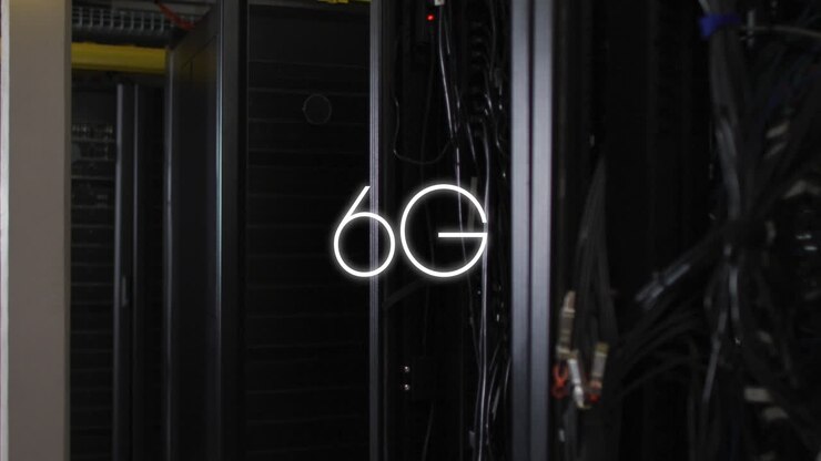 Animation of 6g text data processing over computer servers
