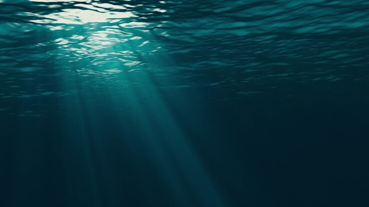 Raggi di sole sott'acqua in loop