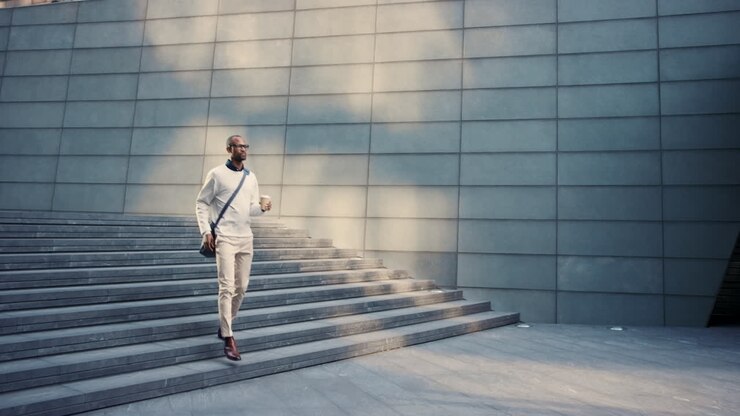 Walking the city with confidence