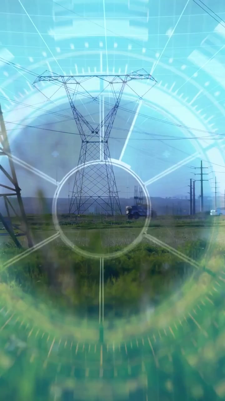 Video vertical: Hierba baja mostrando una torre de acero emergiendo como HUD de radar, escaneando la torre para una verificación de energía.