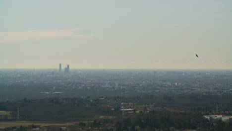 Dramatic-shot-of-Milan.-City-waking-up