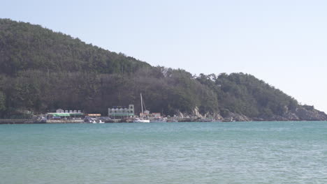 a shot of a boat at different island in south korea during winter (shoot info: cin2, 1080p, 59.94fps)