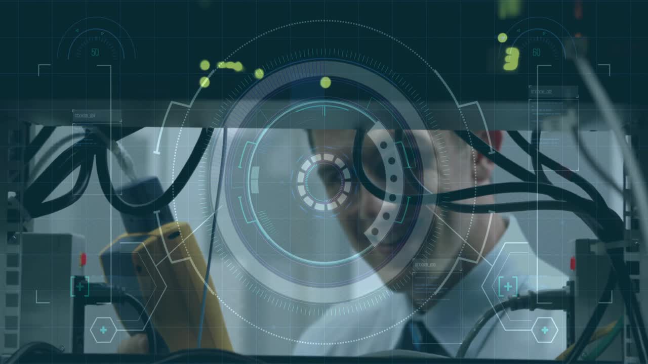 animación del escaneo del alcance y el procesamiento de datos sobre el servidor informático de control del hombre